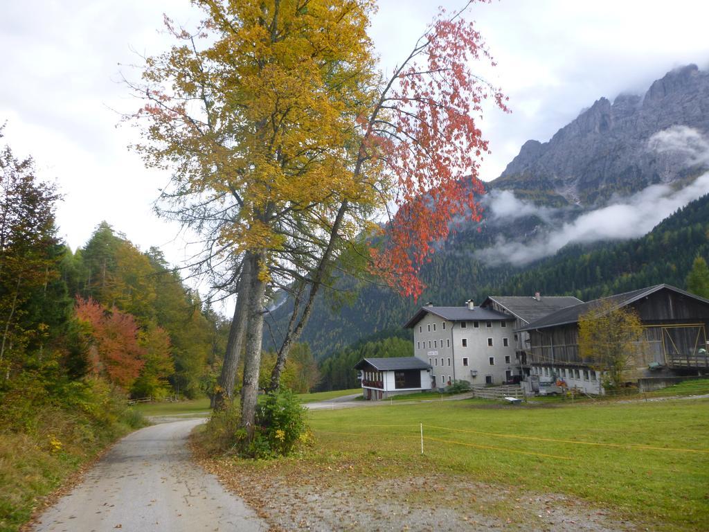 ホテルLandgasthof Kreithof Tristach エクステリア 写真